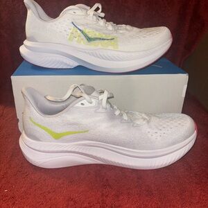 Hoka Mach 6 size 9m shoes